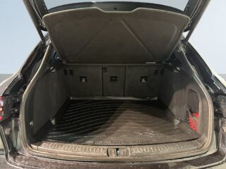 Porsche Macan GTS PDK 360hk Drag GPS Pano Skinn Psens S/V-hjul – bild 12