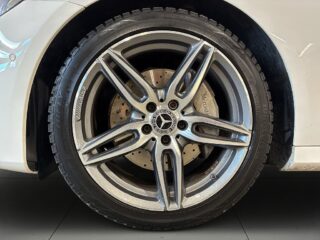 Mercedes-Benz E 220 d 4MATIC 9G-Tronic AMG Line Värmare Drag 360 kamera – bild 14