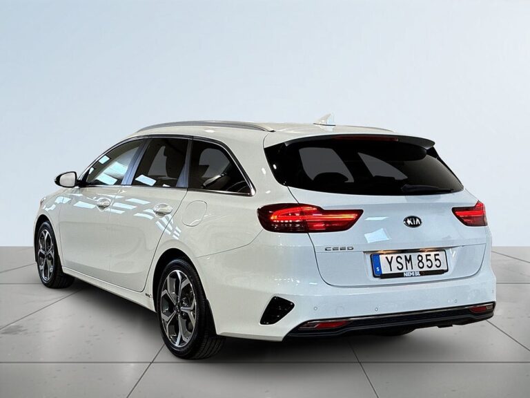 Kia Ceed Sportswagon 1.4 T-GDI DCT Kamera Värmare Psens S&V-Hjul