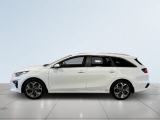 Kia Ceed Sportswagon 1.4 T-GDI DCT Kamera Värmare Psens S&V-Hjul – bild 4
