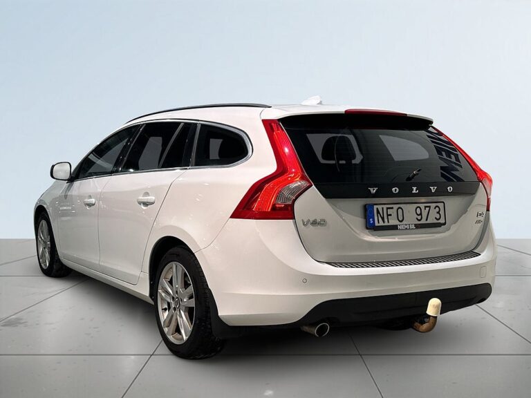 Volvo V60 D4 AWD Business Edition Pro Drag Dvärm Skinn Mvärm SoV