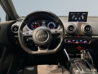 Audi A3 Sportback 2.0 TDI quattro S Tronic Pvärm kamera GPS SoV – bild 9