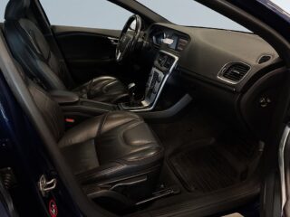 Volvo V40 T2 Your Ocean Race S&V-Hjul/Psens/Bluetooth/Farthållare – bild 7