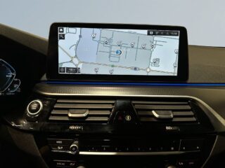 BMW 530e xDrive Touring M Sport Drag 360° Laser HuD Pvärm SoV – bild 15