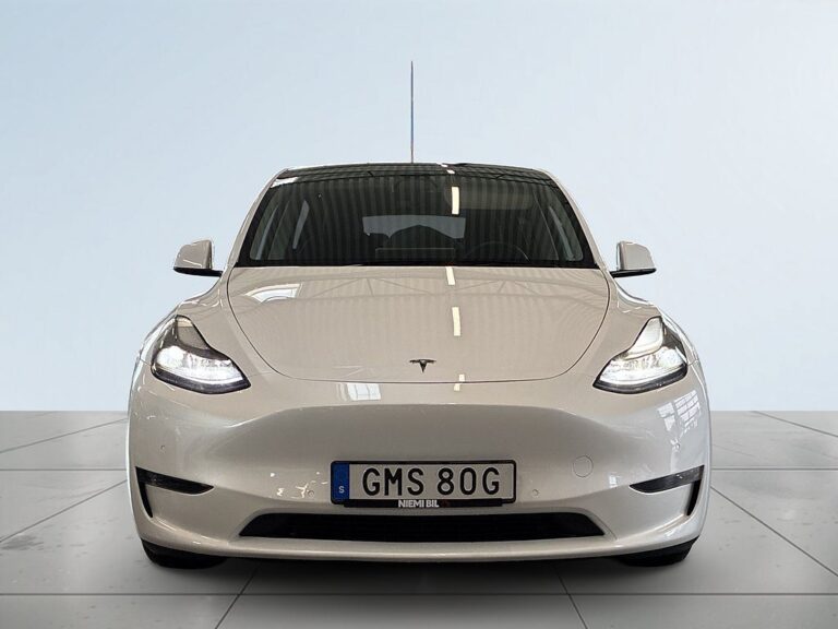 Tesla Model Y Long Range AWD Long Range S&V/Pano/Värmepump/Backkamera