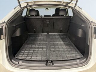Tesla Model Y Long Range AWD Long Range S&V/Pano/Värmepump/Backkamera – bild 12