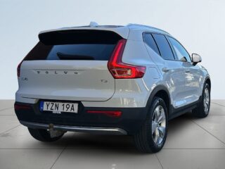 Volvo XC40 Momentum Advanced Drag/Rattvärm/Psens/Kamera/SoV-Däck – bild 6