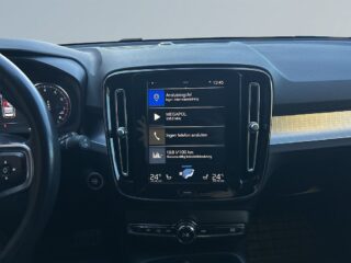Volvo XC40 Momentum Advanced Drag/Rattvärm/Psens/Kamera/SoV-Däck – bild 11