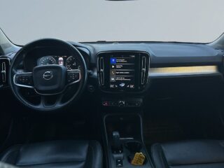 Volvo XC40 Momentum Advanced Drag/Rattvärm/Psens/Kamera/SoV-Däck – bild 8