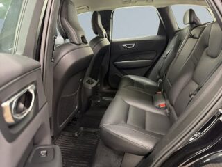 Volvo XC60 B5 AWD Geartronic Inscription S&V/Drag/Orrefors/MOMS – bild 13