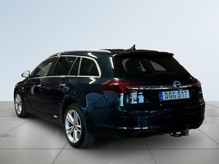 Opel Insignia Sports Tourer 2.0 CDTI 4x4 Drag/Navi/MoK/Elstolar/Skinn