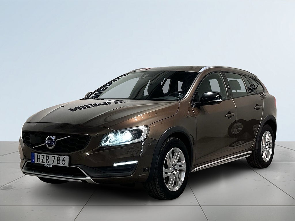Volvo V60 Cross Country D3 Summum Business Edit Dvärm MoK Skinn Kamrem Bytt SoV