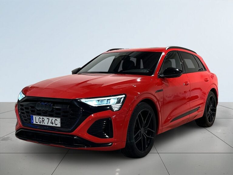 Audi q8-e-tron Q8 55 e-tron quattro S Drag Pvärm GPS Pano 360° B&O SoV