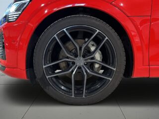 Audi q8-e-tron Q8 55 e-tron quattro S Drag Pvärm GPS Pano 360° B&O SoV – bild 14