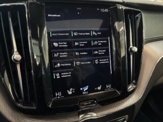Volvo XC60 T8 AWD R-Design S&V/Drag/Pano/Pvärm/360Kamera/H/K/MOMS – bild 25
