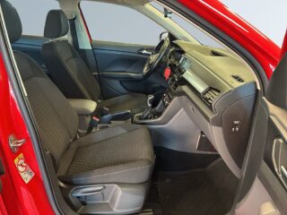 Volkswagen T-CROSS 1.0 Base Dragkrok Motorvärmare LED-ramp Farthållare S&V – bild 10