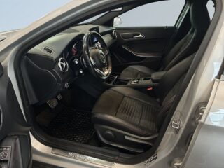 Mercedes-Benz GLA 220 d 4MATIC 7G-DCT AMG Line S&V-Hjul/kamera/Pano/Mvärm – bild 7