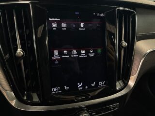 Volvo V60 Recharge T6 AWD R-Design S&V/H/K/Kamera/Pano/MOMS – bild 25