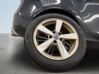 Volvo V40 D4 Geartronic R-Design S&V-Hjul/Drag/Kamera/H/K/Skinn – bild 14