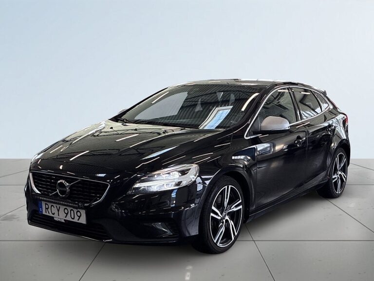 Volvo V40 D4 Geartronic R-Design S&V-Hjul/Drag/Kamera/H/K/Skinn