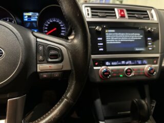 Subaru Outback 2.5 4WD Skinn Drag Kamera Mvärm Kamkedja S/V-hjul – bild 21