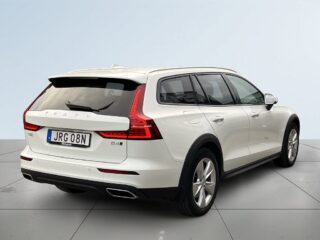 Volvo V60 Cross Country B4 AWD Advanced Pro Edition Kamera/MOMS/Ledramp/SoV – bild 6
