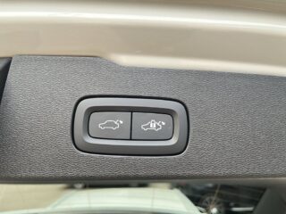 Volvo V60 Cross Country B4 AWD Advanced Pro Edition Kamera/MOMS/Ledramp/SoV – bild 23