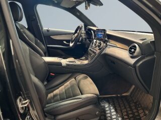 Mercedes-Benz GLC 300 e 4M 9G-Tronic AMG Drag Pvärm Kamera GPS SoV MOMS – bild 10