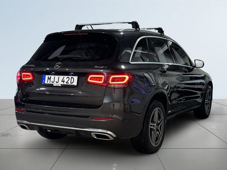 Mercedes-Benz GLC 300 e 4M 9G-Tronic AMG Drag Pvärm Kamera GPS SoV MOMS