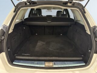Mercedes-Benz C 350 T e 7G-Tronic Plus Avantgarde Mvärm Pvärm Psens SoV – bild 12
