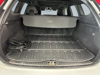 Volvo XC60 D4 AWD Geartronic Classic R-Design S&V/Drag/Dvärm/Pano – bild 12