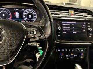 Volkswagen Tiguan 2.0 4Motion GT Cockpit Drag Kamera Dvärm Rattvärme SoV – bild 23