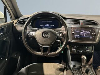 Volkswagen Tiguan 2.0 4Motion GT Cockpit Drag Kamera Dvärm Rattvärme SoV – bild 9