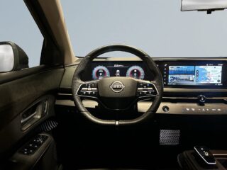 Nissan Ariya 87 e-4ORCE 90 kWh Evolve MOMS/360/Bose/HuD/Ambient/Pano – bild 9
