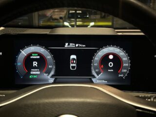 Nissan Ariya 87 e-4ORCE 90 kWh Evolve MOMS/360/Bose/HuD/Ambient/Pano – bild 17