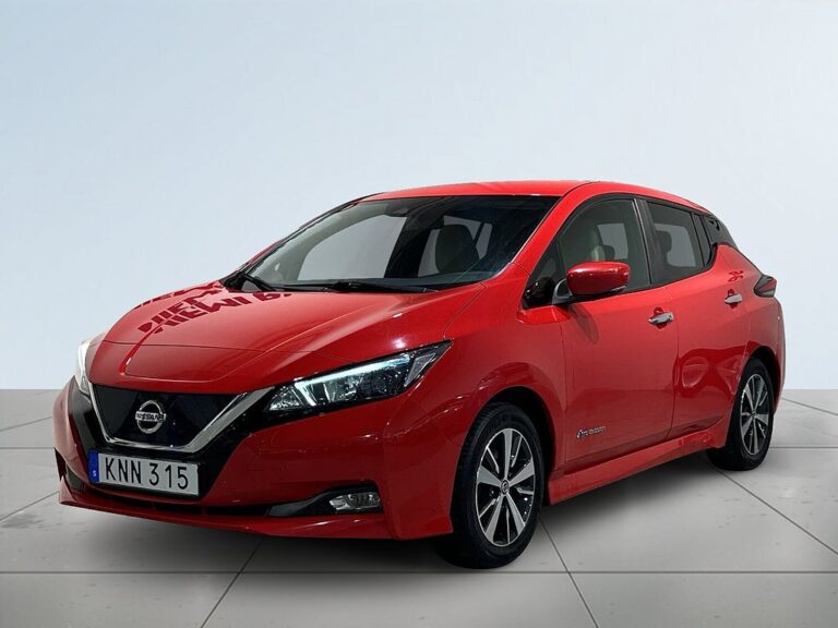 Nissan Leaf Parkeringsvärmare Navigation Backkamera CarPlay SoV