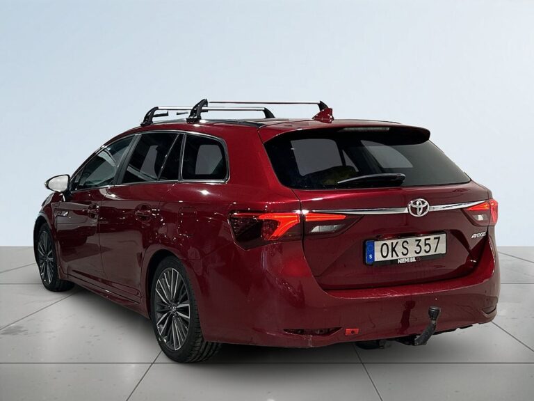 Toyota Avensis Kombi 1.8 Valvematic Active Plus Drag Mvärm Kamera SoV