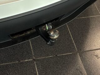 Tesla Model Y Performance S&V-Hjul/Drag/Kamera/Värmepump/Pano/Navi – bild 18