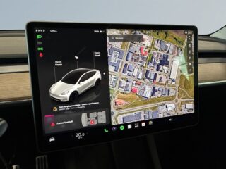 Tesla Model Y Performance S&V-Hjul/Drag/Kamera/Värmepump/Pano/Navi – bild 15