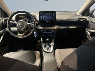 Toyota Yaris Hybrid CVT Active Kamera/SoV/Ad.Fhåll/Psens – bild 8