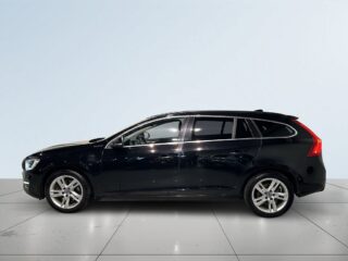 Volvo V60 D5 Twin Engine AWD Momentum Drag Pvärm Psens SoV – bild 4