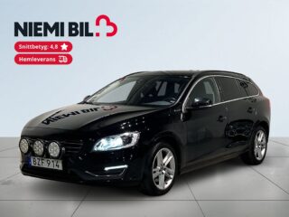 Volvo V60 D5 Twin Engine AWD Momentum Drag Pvärm Psens SoV – bild 1