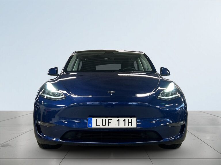 Tesla Model Y Long Range AWD Drag/360°/förkond app/skinn/Pano/S&Vdäck