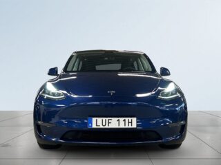 Tesla Model Y Long Range AWD Drag/360°/förkond app/skinn/Pano/S&Vdäck – bild 2