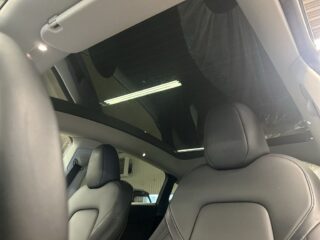 Tesla Model Y Long Range AWD Drag/360°/förkond app/skinn/Pano/S&Vdäck – bild 22