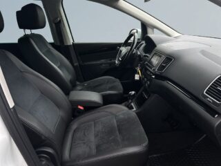 Volkswagen Sharan 7-sits 2.0 TDI 4Motion Kamera/P-Värm/SoV-Däck/M-Värm – bild 9