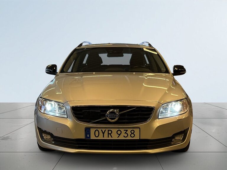 Volvo V70 D4 AWD Classic Drag/Skinn/Elstol/MoK/Dvärm/SoV/Navi