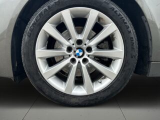 BMW 520d xDrive Touring Drag/SoV-Däck/Elstol/Rattvärm/Psens/Navi – bild 14