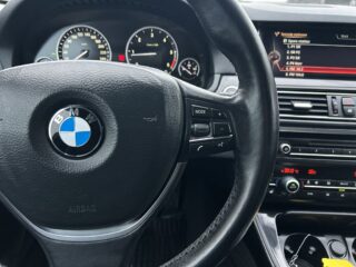 BMW 520d xDrive Touring Drag/SoV-Däck/Elstol/Rattvärm/Psens/Navi – bild 20