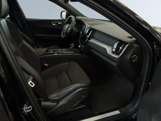Volvo XC60 T5 Polestar optimerad AWD Mom Advan S&V/H/K/360Kamera – bild 10